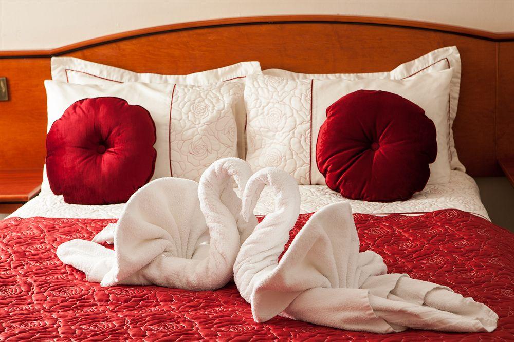 Mercure Burton Upon Trent, Newton Park Zewnętrze zdjęcie